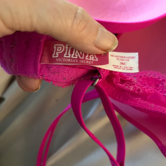 Victorias Secret size 34c bra - Picture 11 of 12